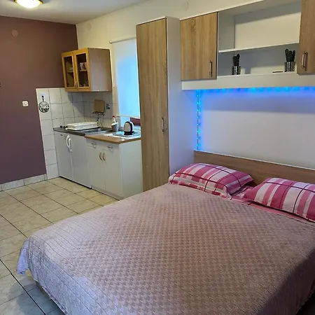 Apartments With A Parking Space Sali, Dugi Otok - 8152 Room photo