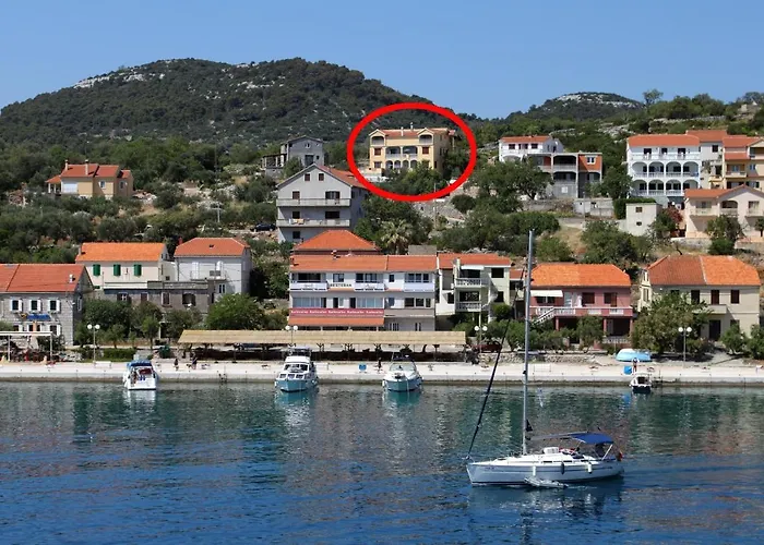 Apartments With A Parking Space Sali, Dugi Otok - 8152