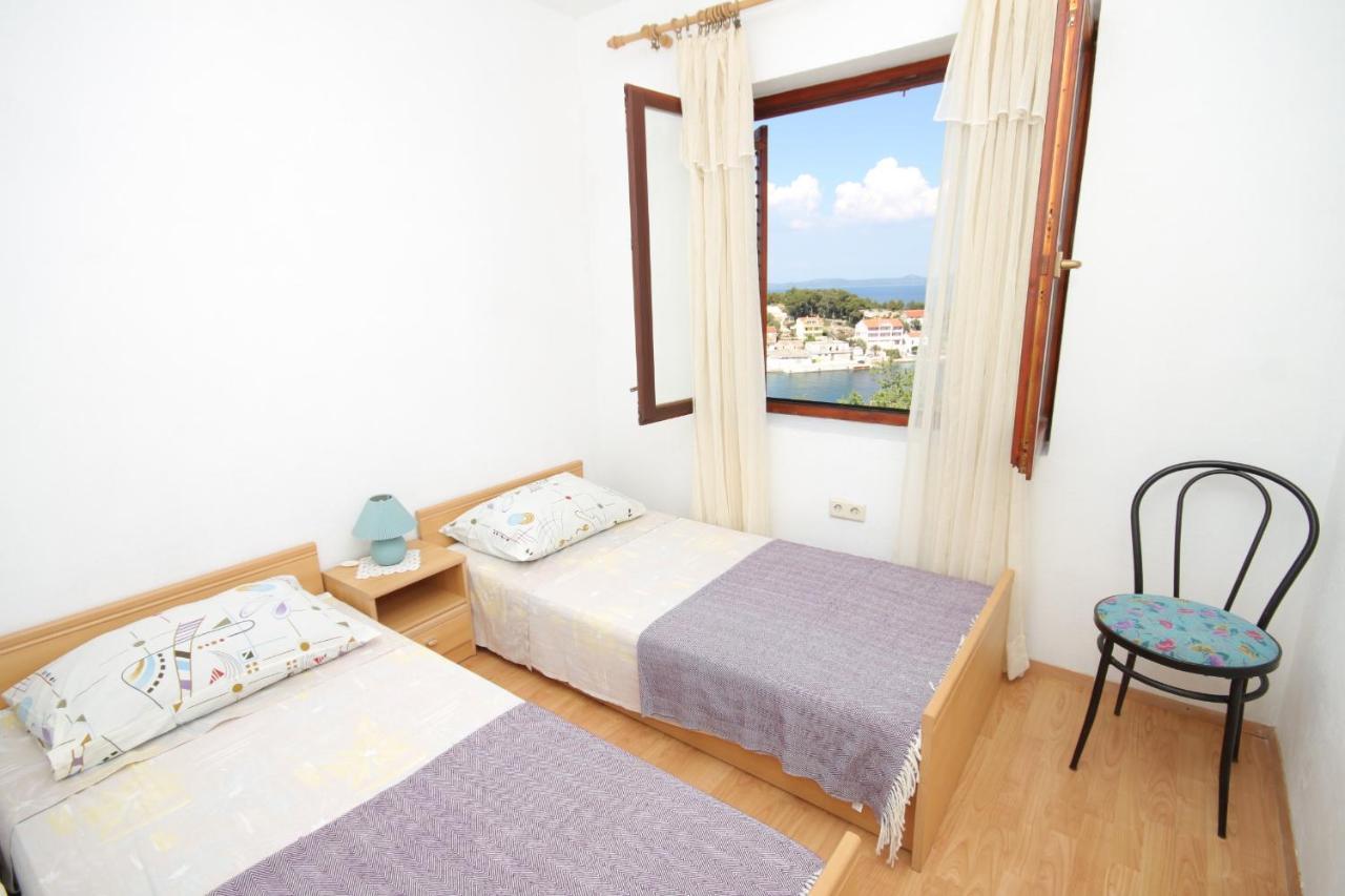 With A Parking Space Sali, Dugi Otok - 8152 Apartment *
