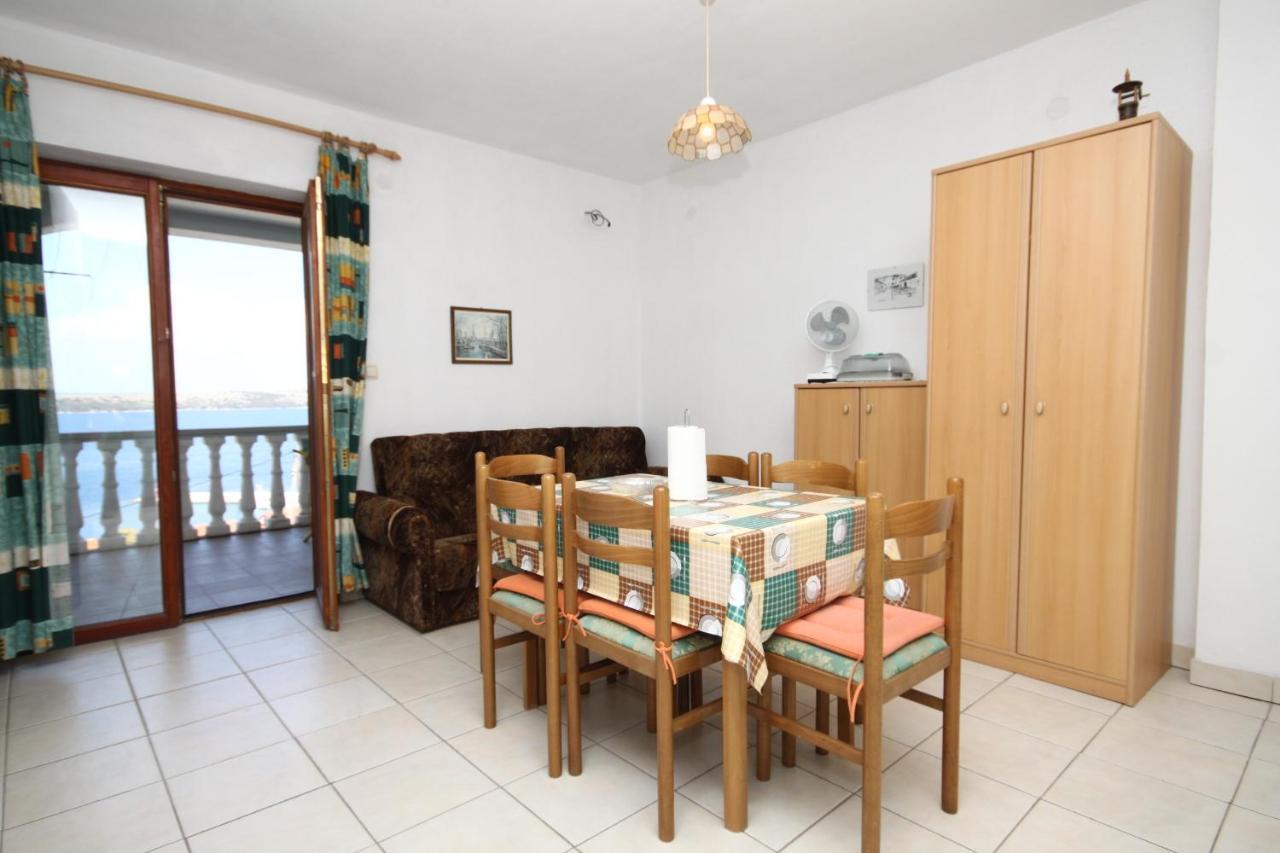 Apartment With A Parking Space Sali, Dugi Otok - 8152