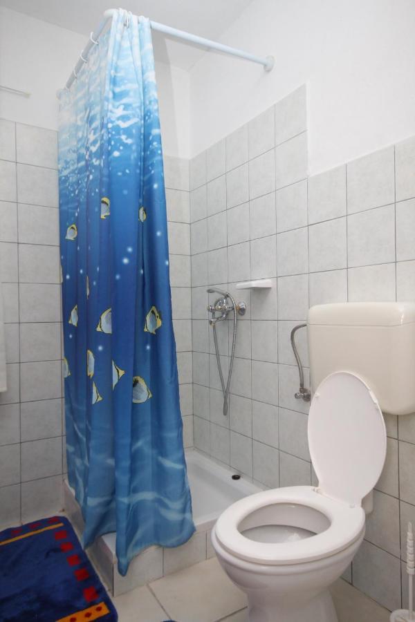 Apartment With A Parking Space Sali, Dugi Otok - 8152 Sali