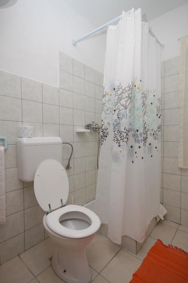 Apartment With A Parking Space Sali, Dugi Otok - 8152